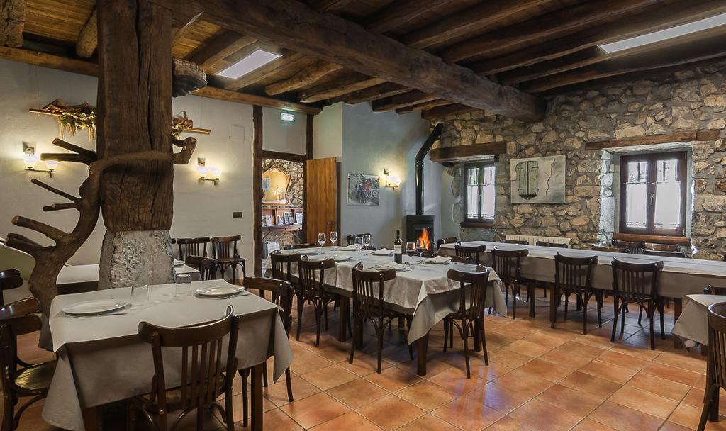 Casa Rural Restaurante Aranburu Zestoa Exterior photo